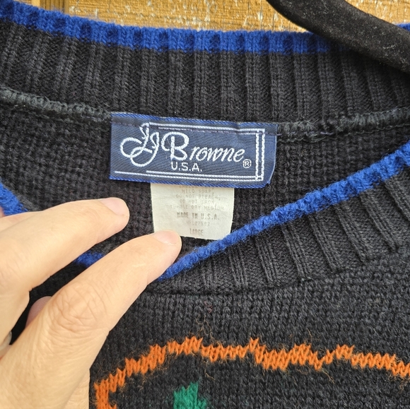 Colorful Halloween Sweater with Festive Motifs - Picture 2 of 3